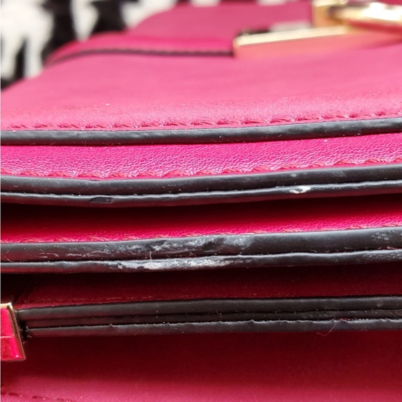 ALDO fushia/magenta handbag - Picture 9 of 10